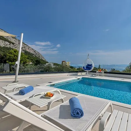 Ledjade Villa Makarska
