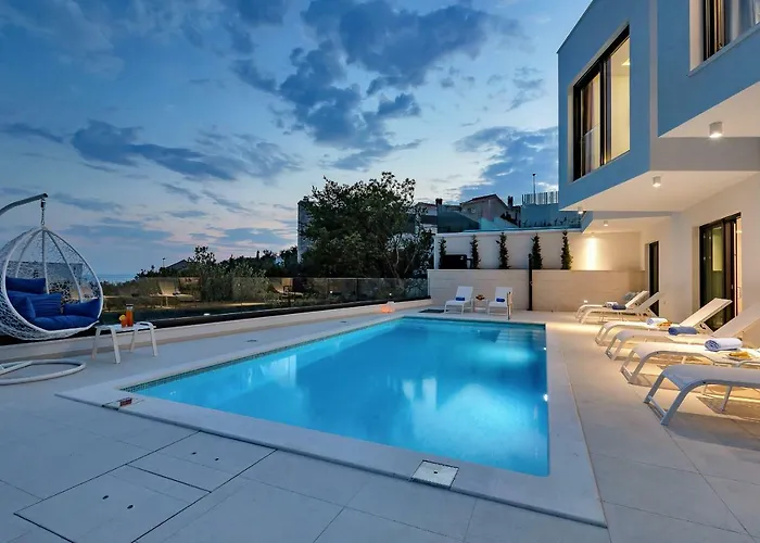 Вилла Ledjade *