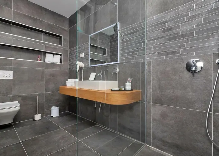 Ledjade Вилла *