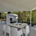 Ledjade Villa Makarska