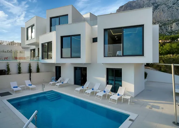 Ledjade Villa Makarska